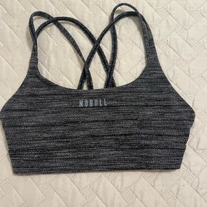 Plus Heather Sports Bra - Nobull. Greyish black.